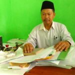 Kepala MTs Darul Uluum Tajudin