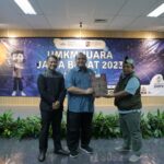 Ketua DPRD Kota Bogor, Atang Trinanto Bersama Pengusaha UMKM.