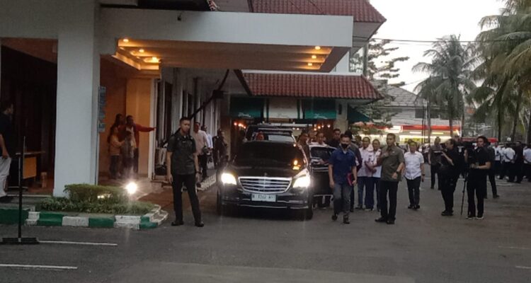 Presiden Jokowi Tiba Di Hotel Salak, Menghadiri Acara BaraJP.