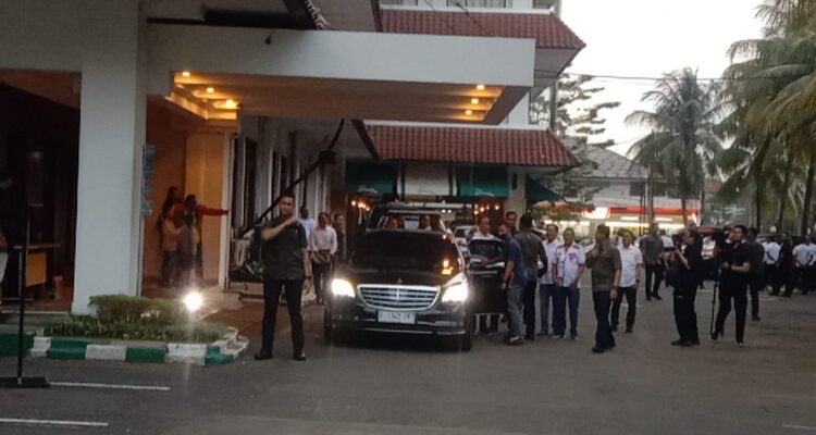 Presiden Jokowi Tiba di Hotel Salak, Menghadiri Satu Dekade BaraJP.