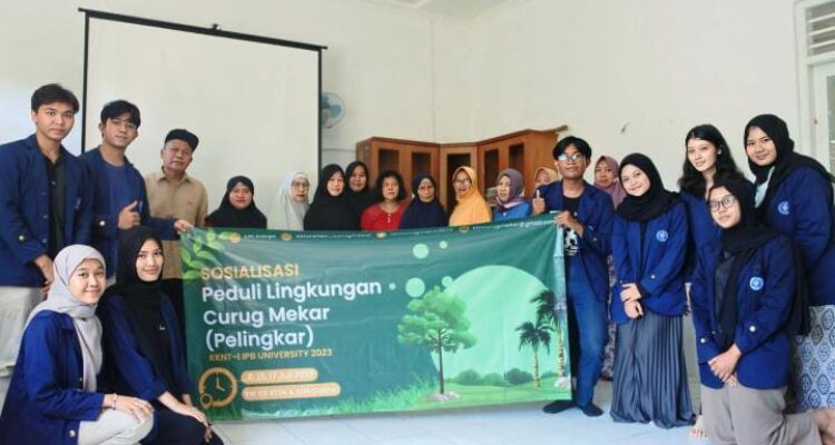 Mahasiswa IPB Edukasi Pengelolaan Sampah