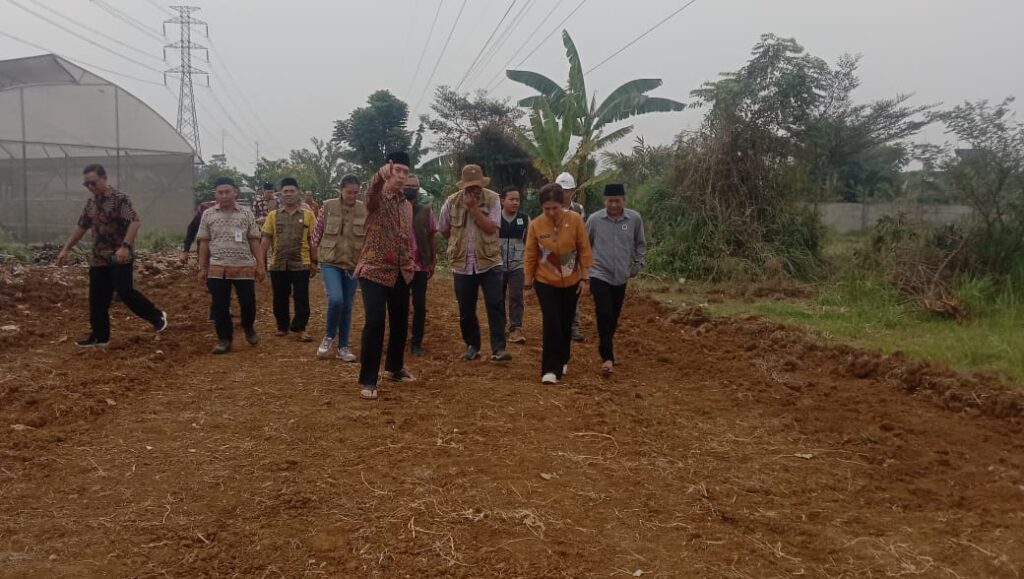 Wakil Walikota Dedie A. Rachim Saat Melakukan Jalan R3