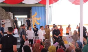 IMG-20230911-WA0171 Presiden Joko Widodo, Melakukan Peninjauan Ke Gudang Bulog Dramaga Bogor