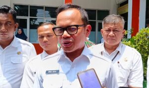 Walikota Bogor Bima Arya Sugiarto, Saat Mendatangi SD Negeri Pengadilan 2