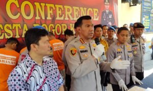 Kapolresta Kombes Pol Bismo Teguh Prakoso, Memberikan Keterangan Kepada Wartawan