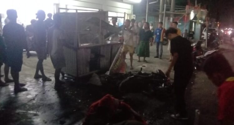 Lokasi kejadian motor tabrak gerobak gorengan di Citeureup