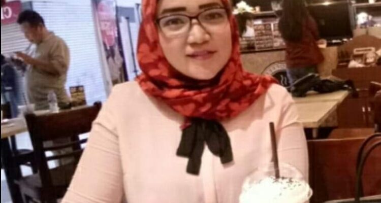 Keterangan foto: Ketua Srikandi Nasionalis Pendukung Anies, Syukriah Jamil (depan, sebelah kiri) saat Kampanye Akbar Anies-Muhaimin di Jakarta International Stadium.