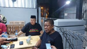 Mochtar Mohamad dan Waras Wasisto