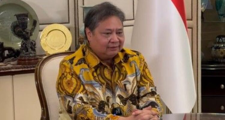 Airlangga Hartarto mengundurkan diri dari Ketum Partai Golkar.
