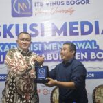 Foto Bersama Antara Rudy Susmanto dan Yusfitriadi