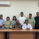 Dokter Rayendra saat berkunjung ke Uskup Bogor