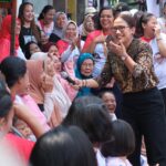 Calon Wali Kota Bogor, Rena Da Frina nomor urut 4 saat menyapa warga