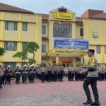 Kapolresta Bogor Kota, Kombes Pol Bismo Teguh Prakoso saat memimpin apel operasi Zebra 2024