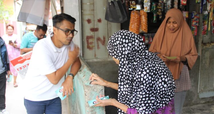 Calon wakil wali kota Bogor, Eka Maulana saat blusukan ke kampung ardio, kecamatan Bogor Tengah, Kota Bogor