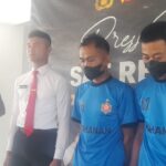 Dua tersangka pembunuhan di Ciampea Bogor saat ditampilkan