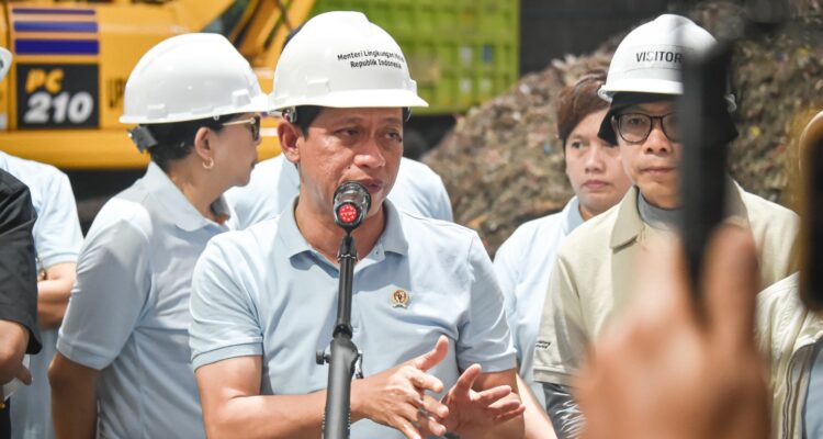 Menteri LH Hanif Faisol Langsung Tinjau TPST Bantargebang