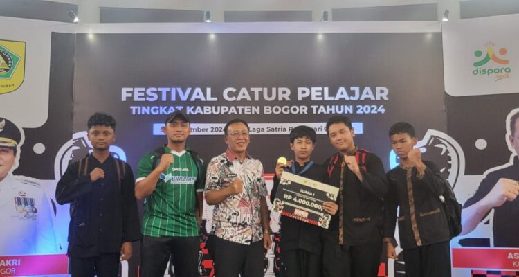 Dua Atlet SMPN 2 Sukaraja