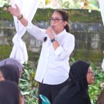 Calon wali kota bogor nomor urut 4, Rena Da Frina
