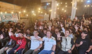 Dokter Rayendra- Eka Maulana bersama komunitas milenial Kota Bogor