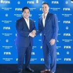 Ketum PSSI, Erick Thohir bersama Dennis Wise Legenda Chelsea
