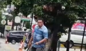 Seorang pria melakukan aksi premanisme di wilayah Kota Bogor