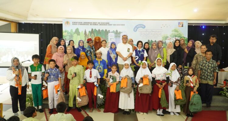 Badan Standardisasi Instrumen Lingkungan Hidup dan Kehutanan (BSILHK) mengadakan acara edukasi untuk 350 siswa Sekolah Dasar di Kota Bogor.