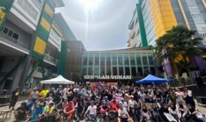 Ratusan warga penggila jogging, dari berbagai daerah, ikut meramaikan kegiatan tersebut. Kegiatan Fun Run Wapalapa ini, dibuka langsung oleh Rektor Universitas Pakuan, Prof. Didik Notosujono Ratusan warga penggila jogging, dari berbagai daerah, ikut meramaikan kegiatan tersebut. Kegiatan Fun Run Wapalapa ini, dibuka langsung oleh Rektor Universitas Pakuan, Prof. Didik Notosujono
