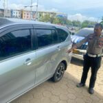 kendaraan Suzuki Carry dengan nomor polisi F-8211-GP dan Daihatsu Sigra dengan nomor polisi B-2507-POX. Berdasarkan hasil penyelidikan sementara, kecelakaan ini diduga berawal dari aksi pencurian kendaraan bermotor (curanmor).