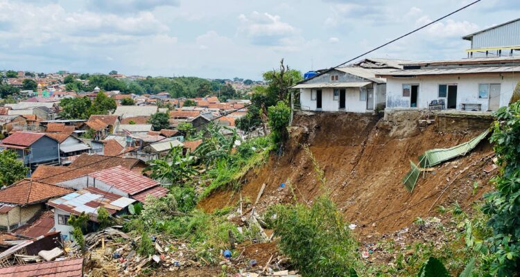 Lokasi gang barjo yang akan di buat taman