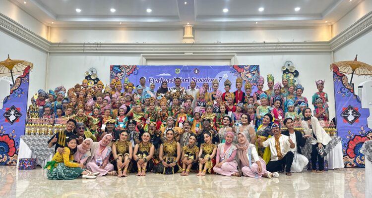 Anggota DPRD Jawa Barat dari Fraksi Partai Demokrat, Dede Chandra