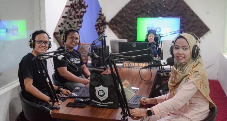 Mafindo Bogor melakukan intereksi dengan RRi 2 Pro