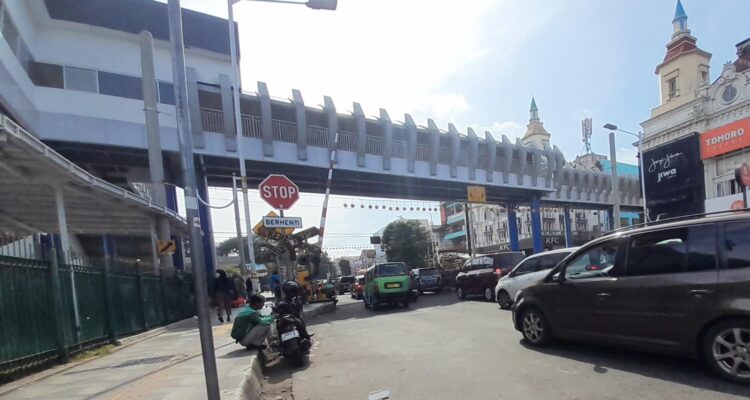 SkyBridge Jalan Kapten Muslihat Kota Bogor