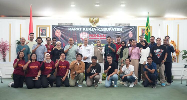 Nurunnisa Setiawan SH saat Rakerkab