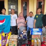 Jajaran pengurus National Paralympic Committee Indonesia ( NPCI) Kabupaten Bogor menyambangi dan silaturahmi kepada dua warga penyandang disabilitas yang ada di Kecamatan Citeureup, Kabupaten Bogor, Rabu (8/1/2025)