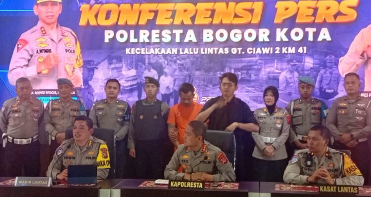 Press rilisi kecelakaan ciawi gate 2 bogor