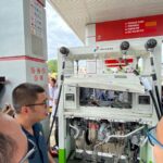 Ketua DPRD Kabupaten Bogor, Sastra Winara saat meninjau SPBU yang melakukan kecurangan