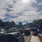 Situasi lalu lintas di simpang gadog pada pagi tadi Sabtu (05 April 2025)
