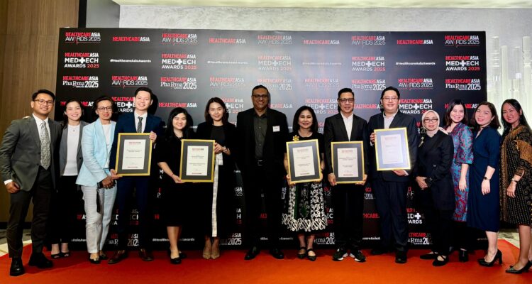 Siloam Hospitals Group kembali mengharumkan nama Indonesia di kancah internasional dengan memborong lima penghargaan bergengsi dalam ajang Healthcare Asia Awards 2025