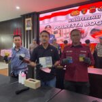 Kepala Satuan Reserse Kriminal, Akp Aji Rizanaldi saat menggelar rilis penipuan dan penggelapang uang di ATM