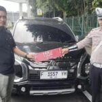 mobil dinas milik Pemerintah Kabupaten (Pemkab) Bogor terjaring razia lalu lintas di kawasan Jakarta Timur setelah kedapatan menggunakan pelat nomor palsu