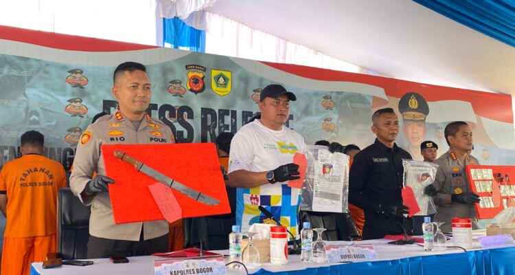 Polres dan Polresta Bogor Kota ungkap premanisme berkedok debt collector