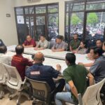 Satpol PP Kota Bogor saat beraudensi dengan para pengusaha