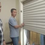 Pemilik ruko Setia Busana, Jejen (45)