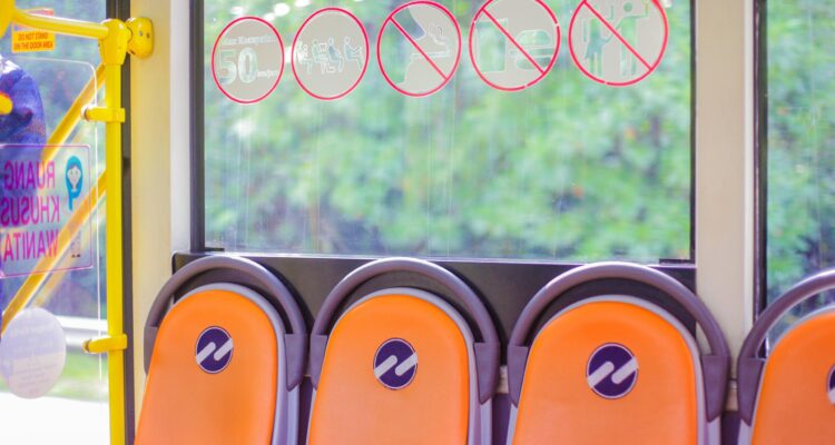 Ilustrasi Transjabodetabek Blok M-Bogor