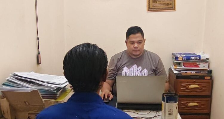 Pelaku begal dan sempat duel dengan ojol ditangkap, Foto/Polsek Dramaga