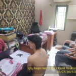 Polsek Bogor Timur saat memerika 5 orang yang hendak tawuran, Foto/Humas Polsek Bogor Timur