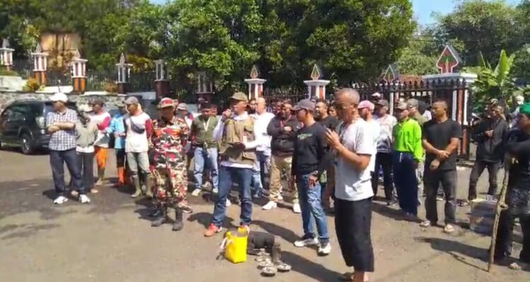 Warga Tiga Desa Desak Penghentian Proyek PT PMC, Tuding Tak Kantongi Izin dan Timbulkan Banjir,foto/Istimewa