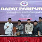 Foto bersama Wakil Wali Kota Bogor, Jenal Mutaqin dengan pimpinan DPRD Kota Bogor,Foto/Humpro DPRD Kota Bogor