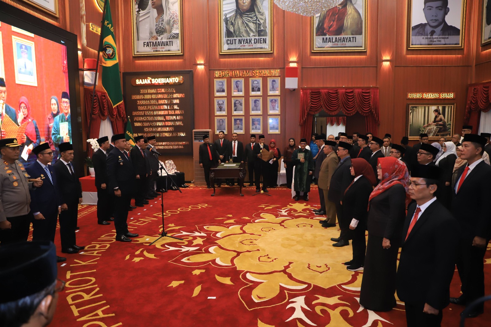 Bupati Bogor, Rudi Susmanto saat melantik 13 Pejabat tingkat Pratama, Foto/Diskominfo Kabupaten Bogor Bupati Bogor, Rudi Susmanto saat melantik 13 Pejabat tingkat Pratama, Foto/Diskominfo Kabupaten Bogor