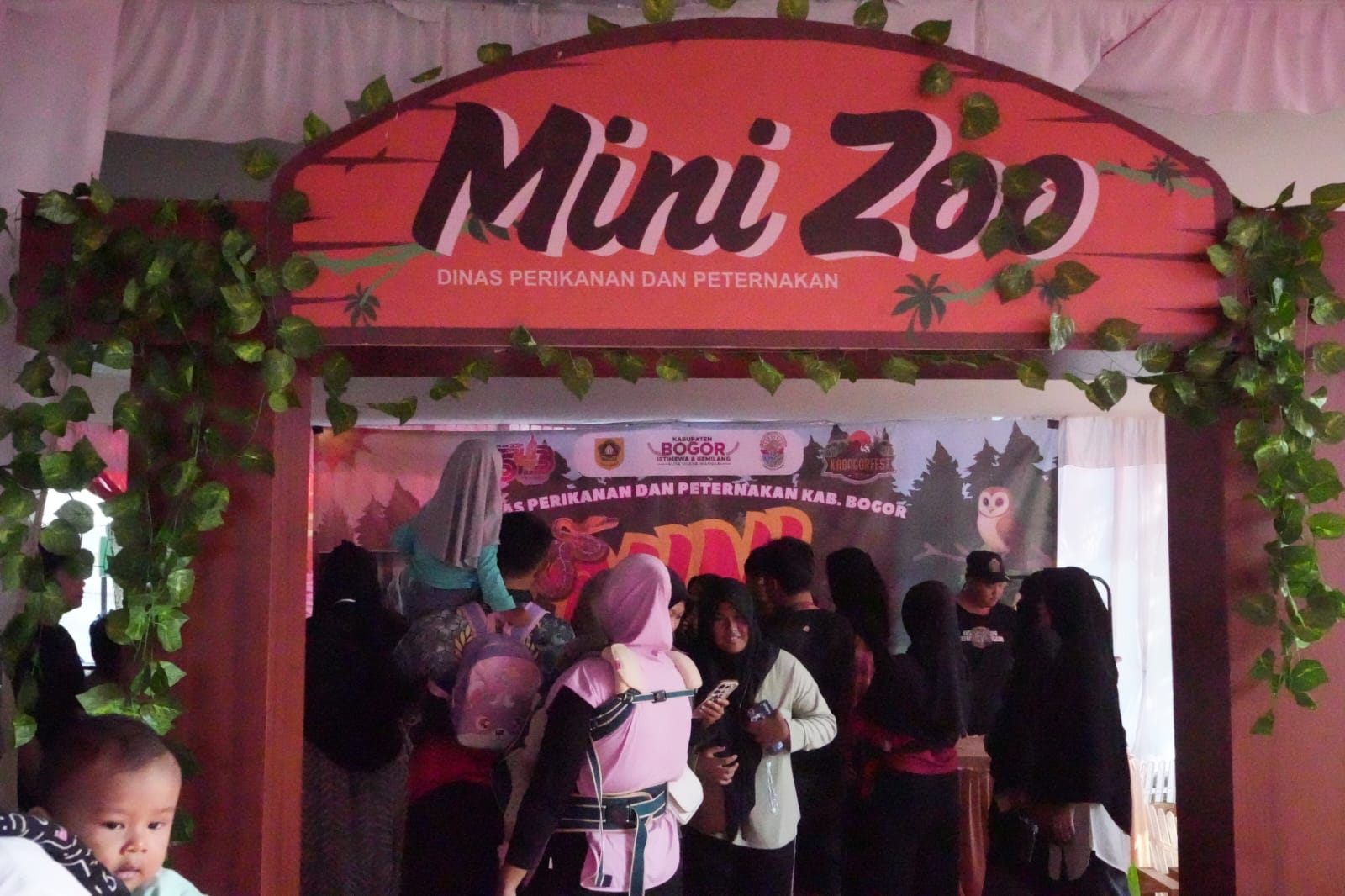 Suasana Mini Zoo yang dilaksanakan oleh Diskanak Kabupaten Bogor, Foto/Diskominfo Kabupaten Bogor